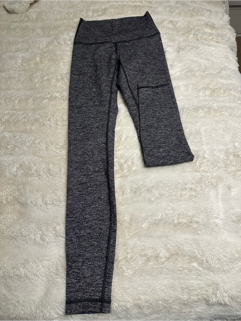 Lululemon Athletica Womens Dark Heather Grey Leggings with Waist Pocket